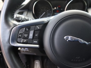 Jaguar E-Pace SUV 2.0 i4D 180KM 2020 Jaguar E-Pace D180 AWD, Salon Polska, Serwis ASO, zdjęcie 18