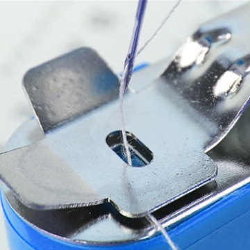 МИНИ-РУЧНАЯ ШВЕЙНАЯ МАШИНА ПОРТАТИВНАЯ ИГОЛЬНАЯ НИТЬ