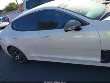 Kia Stinger 2023 Kia Stinger GT-Line 2023 2.5l 2.5 Benzyna 300KM, zdjęcie 6