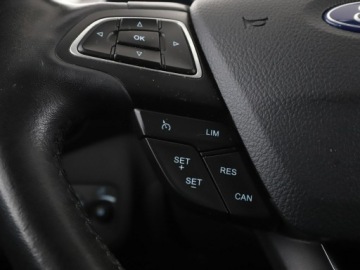 Ford Kuga II SUV Facelifting 1.5 EcoBoost 150KM 2017 Ford Kuga półskóra klima auto navi grzane, zdjęcie 29