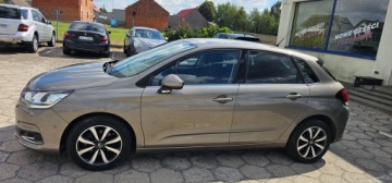 Citroen C4 II Hatchback 5d Facelifting 1.2 PureTech 130KM 2017 Citroen C4 1.2 Puretech 131 Km Automat Klima Navi pdc, zdjęcie 2