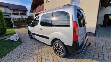 Peugeot Partner II Furgon 1.6 HDi FAP 92KM 2010 Peugeot Partner Tepee 7 Outdoor 1.6HDI bez FAP 7 osób hak, zdjęcie 14