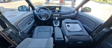 Renault Scenic III Van 2.0 16v 140KM 2011 Renault Scenic Renault Scenic 2.0 16V Privilege CVT 2.0 Benzyna 140KM, zdjęcie 9