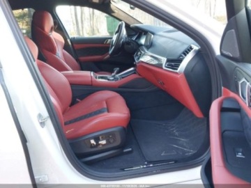 BMW Seria 6 G32 2023 BMW X6M 2023r., 4x4, 4.4L 4.4 Benzyna 617KM, zdjęcie 8