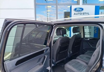 Volkswagen Touran III 2.0 TDI 150KM 2017 Volkswagen Touran Volkswagen Touran 2.0 TDI BMT Highline DSG 2.0 Diesel, zdjęcie 29