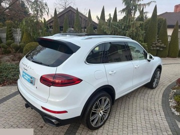 Porsche Cayenne II SUV Facelifting 3.6 300KM 2017 Porsche Cayenne Tiptronic S 3.6 Benzyna 300KM 4x4 2017r, zdjęcie 3