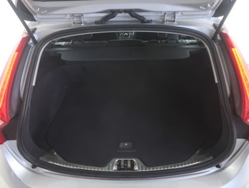Volvo V60 I Kombi Facelifting 2.0 D3 DRIVE-E 150KM 2016 Volvo V60 D3 2.0, Skóra, Navi, Klima, Klimatronic, zdjęcie 13