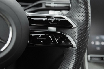 Mercedes GLC C254/X254 Coupe 2.0 220d 197KM 2024 Mercedes-Benz GLC 220d 4Matic Bogate Wyposazenie Mercedes-Benz Autotrade, zdjęcie 21