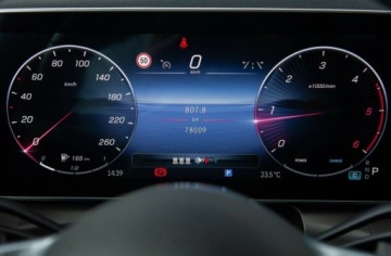 Mercedes GLC C254/X254 Coupe 2.0 220d 197KM 2023 Mercedes-Benz GLC Coupe 220D 4Matic Gwarancja Autotrade Mercedes-Benz, zdjęcie 33