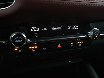 Mazda 3 IV Hatchback 2.0 Skyactiv-X 180KM 2020 Mazda 3 FV23% Selection 179KM ks.serwisowa automat, zdjęcie 29