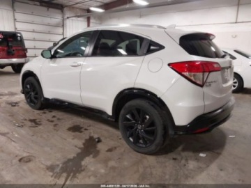 Honda HR-V III 2021 Honda HR-V Awd Sport, 2021r., 4x4 1.8L 1.8 Benzyna 141KM, zdjęcie 2