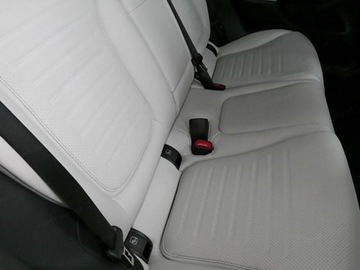 Mercedes GLC C254/X254 2025 MERCEDES-BENZ GLC 200 d 4-Matic AMG Line 2.0 (163KM) 2025, zdjęcie 8