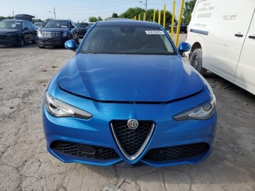 Alfa Romeo Giulia II Sedan 2.0 TBi 280KM 2018 Alfa Romeo Giulia Ti Q4 2018 2.0l 2.0 Benzyna 280KM, zdjęcie 5