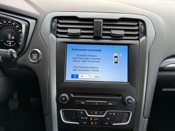 Ford Mondeo V Kombi 1.5 EcoBoost 160KM 2017 Ford Mondeo LEDNAVIAsystent ParkowaniaAsystent PasaCzyta Znaki 1.5, zdjęcie 21