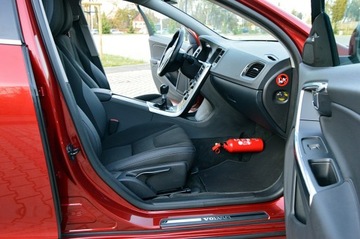 Volvo V60 I Kombi 1.6 T4 180KM 2012 Volvo V60 T4 Benzyna 180Km Xenon Ledy Skóra Navi, zdjęcie 24