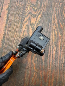 Насос переднего тормоза KTM DUKE 125/200/250 390