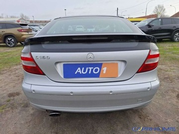 Mercedes Klasa C W203 Coupe W203 1.8 (C 160) 122KM 2006 Mercedes-Benz Klasa C C160 1.8i I wlasciciel Bezwypadkowy 1.8 Benzyna, zdjęcie 2