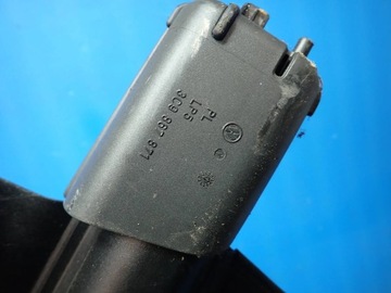 ROLETA KUFRU PASSAT B6 KOMBI 3C9867871