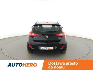 Hyundai i30 II Hatchback 5d 1.4 MPI 100KM 2015 Hyundai i30 LIFT 1.4i 6MT Benzyna Klimatyzacja, zdjęcie 5