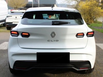 Renault Clio VI 1.2 TCe 115KM 2026 Od ręki - Evolution 1.2 TCe 115KM / przednie fotele podgrzewane, zdjęcie 3