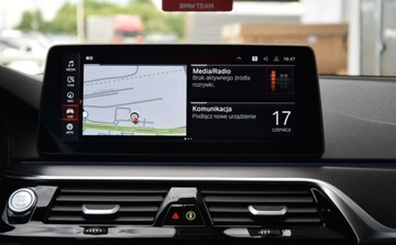 BMW Seria 5 G30-G31 Touring Facelifting 2.0 520d 190KM 2022 BMW Seria 5 BMW 520d xDrive M Pakiet Sportowy, HI FI, Fotel Sportowy 2.0, zdjęcie 19