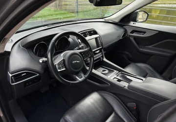 Jaguar F-Pace 2017 Jaguar F-Pace R Sport, Lampy LED, 2.0 D AWD 4x4, Bezwypadkowy Nowy Rozrzad, zdjęcie 20