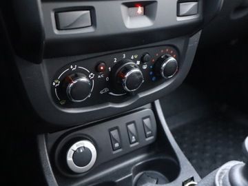 Dacia Duster I SUV Facelifting 1.6 SCe 114KM 2016 Dacia Duster 1.6 SCe, Salon Polska, Serwis ASO, zdjęcie 15