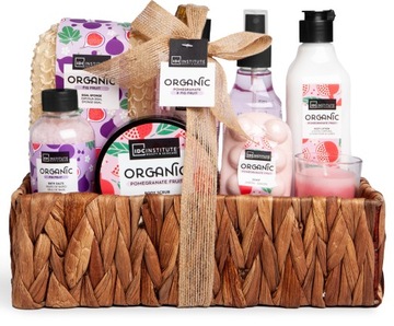 ZESTAW KOSMETYKÓW DO PIELĘGNACJI CIAŁA I KĄPIELI