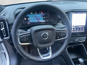 Volvo XC40 Crossover Facelifting 2.0 B3 163KM 2025 Volvo XC 40 Volvo XC40 Ultra B3 (163 + 14KM) FV23%, zdjęcie 10