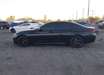 BMW Seria 5 G90-91 2023 BMW Seria 5 2023, 3.0L, od ubezpieczalni 3.0 Benzyna 335KM, zdjęcie 1