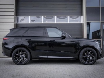 Land Rover Range Rover Sport III SUV 3.0D 301KM 2026 Range Rover Sport D300 Dynamic SE 3.0 (300KM) 2026, zdjęcie 2
