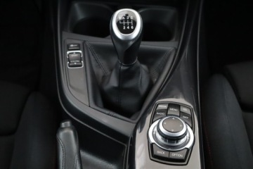 BMW Seria 1 F20-F21 Hatchback 5d 114i 102KM 2013 BMW 1 114i, Navi, Klima, Klimatronic, Parktronic, zdjęcie 18