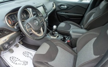 Jeep Cherokee V Terenowy 2.0 MJD 140KM 2014 Jeep Cherokee 2.0Multijet 140KM 4x4 4WD Zero korozji Navi LED Klimatronik, zdjęcie 8