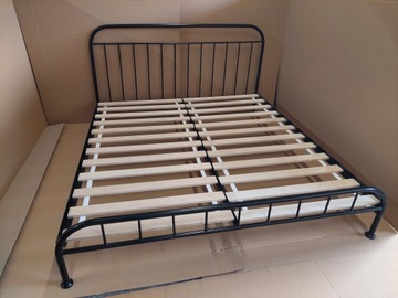 Łóżko metalowe Karo 180x200 z niskim przodem