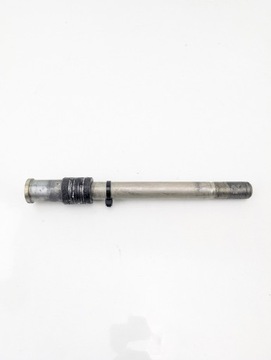 KAWASAKI Z 1000 10+ ПЕРЕДНЯЯ ОСЬ