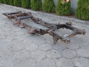 LAND ROVER DISCOVERY II РАМКА №84