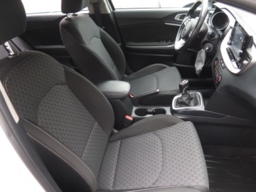 Kia Ceed III Hatchback 1.5 T-GDI 160KM 2021 Kia Ceed 1.5 T-GDI, Salon Polska, Serwis ASO, zdjęcie 8