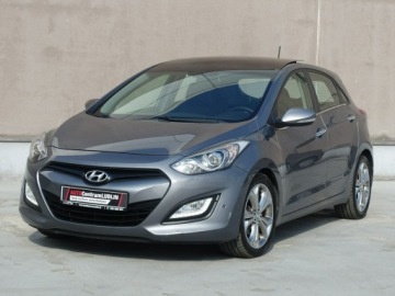 Hyundai i30 II Hatchback 3d 1.6 CRDi (HIGH)  128KM 2013 Hyundai i30 1.6 CRDI 128KM/Panorama