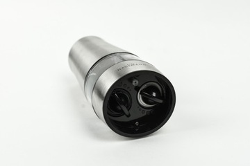 ЭЛЕКТРИЧЕСКАЯ МЕЛЬНИЦА ДЛЯ СОЛИ И ПЕРЦА ДЛЯ СПЕЦИЙ ДВОЙНАЯ 2В1