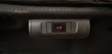 Toyota Camry IX Sedan 2.5 Hybrid Dynamic Force 218KM 2021 Toyota Camry Salon Polska Executive Pakiet VIP R CARS WARSZAWA 2.5 218KM, zdjęcie 19