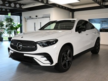 Mercedes GLC C254/X254 Coupe 2.0 220d 197KM 2025 GLC Coupe 220 d 4-Matic AMG Line 2.0 (197KM) 2025, zdjęcie 3