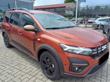 Dacia Jogger Hybrid 140 140KM 2025 Od ręki - Extreme 5-miejsc 1.6 Full Hybrid 140KM / Pakiet Drive, zdjęcie 1