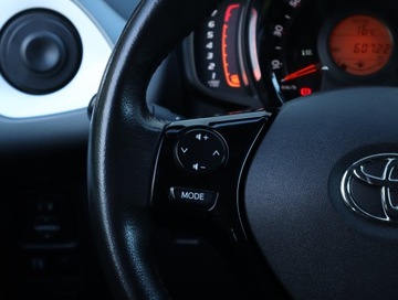 Toyota Aygo II Hatchback 3d Facelifting 1.0 VVT-i 72KM 2021 Toyota Aygo 1.0 VVT-i, Salon Polska, Serwis ASO, zdjęcie 15