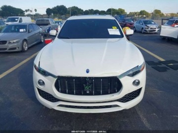 Maserati Levante 2021 Maserati Levante 2021 3.0l 3.0 Benzyna 345KM, zdjęcie 7