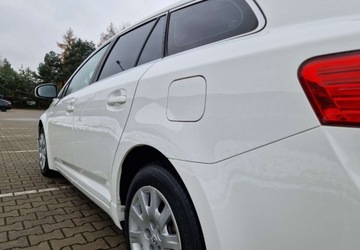 Toyota Avensis III Wagon Facelifting 1.8 Valvematic 147KM 2012 Toyota Avensis 1.8 Niski Przebieg Kamera Navi Serwis Zarejestrowana, zdjęcie 13
