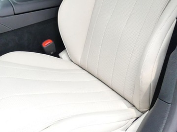 Mercedes Klasa E W214 Sedan 2.0 220d 197KM 2025 E Klasa 220 d 4-Matic AMG 2.0 197KM 2025, zdjęcie 5