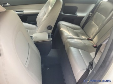 Volvo C30 Hatchback 3d 1.8i 16V 125KM 2008 Volvo C30 1.8i Ksenon Skora Atrakcyjny 1.8 Benzyna 125KM, zdjęcie 11