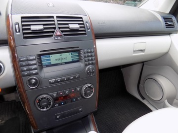 Mercedes Klasa A W169 Coupe 2.0 200 136KM 2005 MERCEDES A 200 ELEGANCE 2,0 16V 136 KM, zdjęcie 18