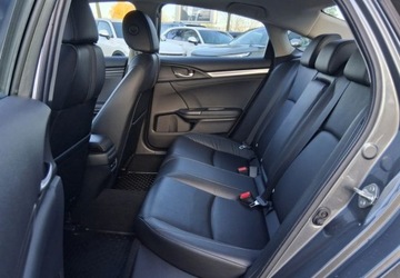 Honda Civic X Sedan 4d Facelifting 1.5 VTEC TURBO 182KM 2019 Honda Civic Honda Civic 1.5 Executive MT - Dealer Honda Karlik Poznan Malta, zdjęcie 9