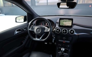 Mercedes Klasa B W246 Sports Tourer Facelifting 1.6 200 156KM 2016 Mercedes-Benz Klasa B Mercedes-Benz Klasa B 200 UrbanStyle Edition 1.6, zdjęcie 29